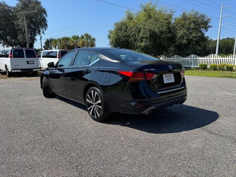 Used 2019 Nissan Altima 2.5 SR w/ SR Premium Package AWD/4WD image 4