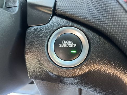 Used 2024 Chevrolet Equinox RS FWD image 15