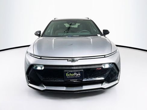 Used 2025 Chevrolet Equinox EV RS image 2