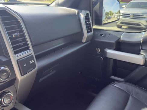 Used 2020 Ford F150 Lariat AWD/4WD image 21