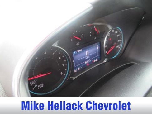 Used 2024 Chevrolet Equinox LT AWD/4WD image 8