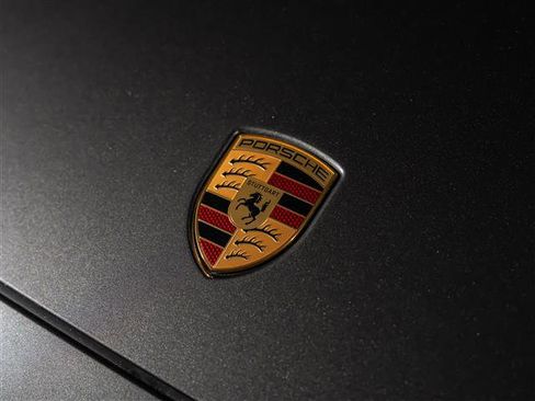 Certified 2025 Porsche Cayenne Coupe AWD/4WD image 13