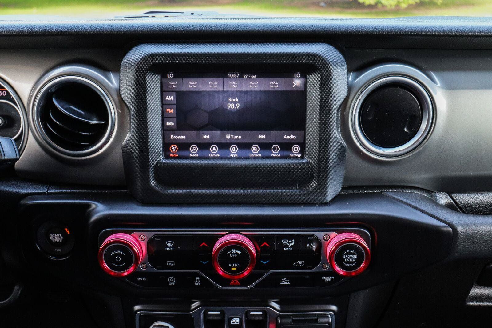 Used 2021 Jeep Gladiator Overland AWD/4WD image 28