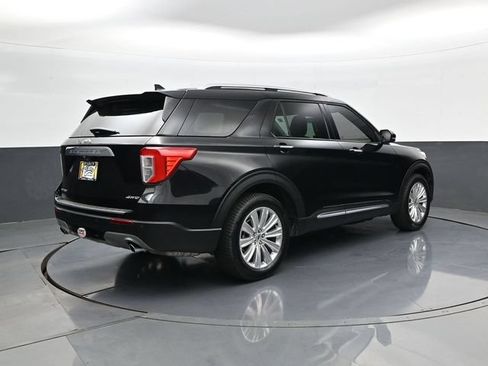 Used 2024 Ford Explorer Limited w/ Limited Technology Package AWD/4WD image 5