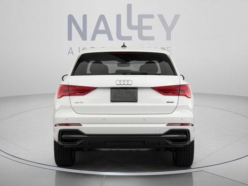 Used 2023 Audi Q3 2.0T Premium Plus w/ Premium Plus Package AWD/4WD image 3