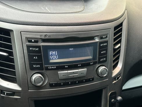 Used 2014 Subaru Outback 2.5i image 15