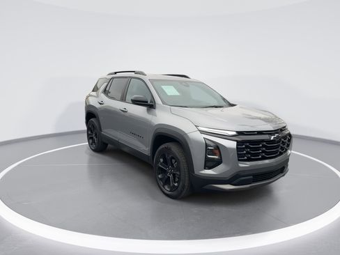 Certified 2026 Chevrolet Equinox LT w/ Midnight Edition image 2