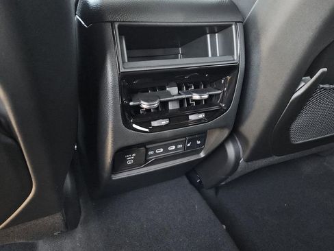 New 2026 Jeep Grand Cherokee Limited AWD/4WD image 10