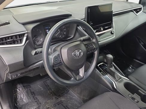 Used 2023 Toyota Corolla LE FWD image 16