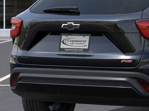 New 2026 Chevrolet Trax RS w/ Driver Confidence Package FWD image 15