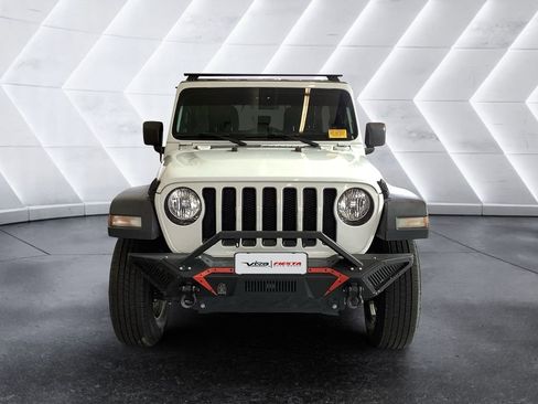 Used 2020 Jeep Wrangler Unlimited Sport S image 2