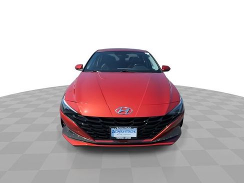 Used 2021 Hyundai Elantra Limited FWD image 3