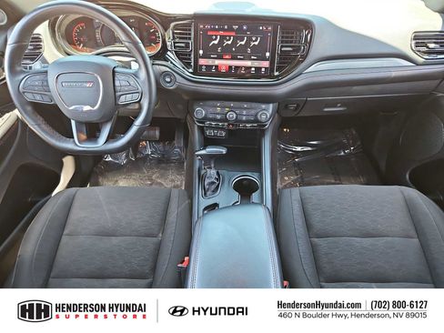 Used 2025 Dodge Durango GT AWD/4WD image 15