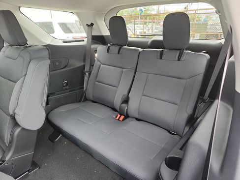 New 2026 Ford Explorer Active image 7