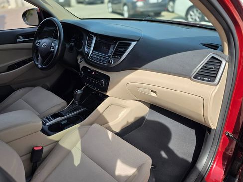 Used 2016 Hyundai Tucson Sport image 15