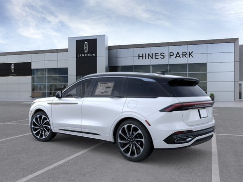 New 2026 Lincoln Nautilus Black Label AWD/4WD image 3