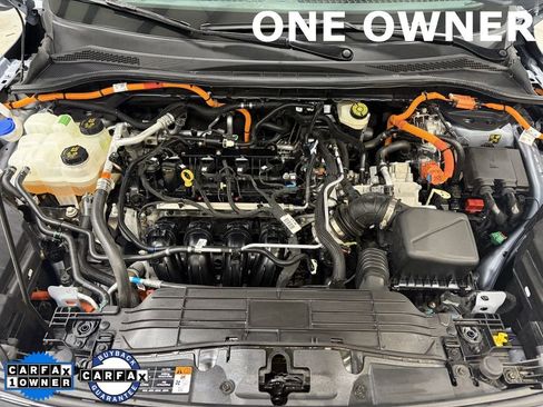 Certified 2022 Ford Escape Titanium w/ Class II Trailer Tow Package FWD image 28
