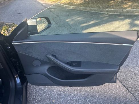 Used 2024 Tesla Model 3 Performance image 65