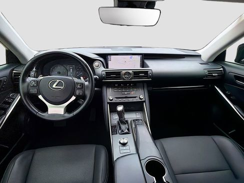 Used 2020 Lexus IS 300 w/ Navigation Package RWD image 15