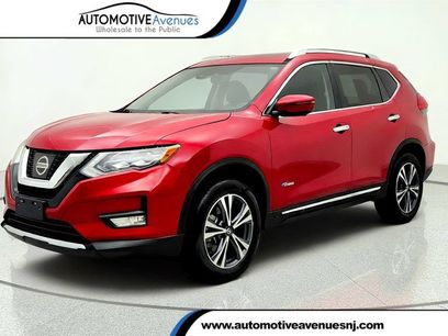 Used 2017 Nissan Rogue SL w/ SL HEV Premium Package