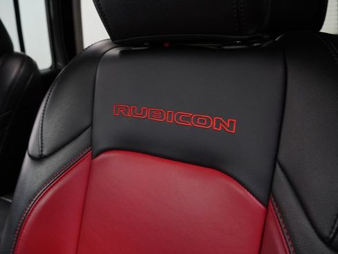 Used 2023 Jeep Wrangler Unlimited Rubicon 4xe AWD/4WD image 19