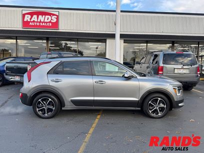 Used 2023 Kia Niro EX w/ EX Cold Weather Package