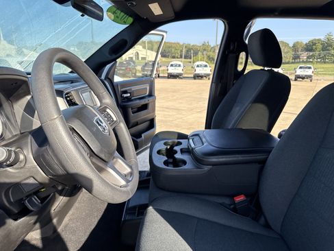 Used 2024 RAM 1500 Classic Warlock image 15