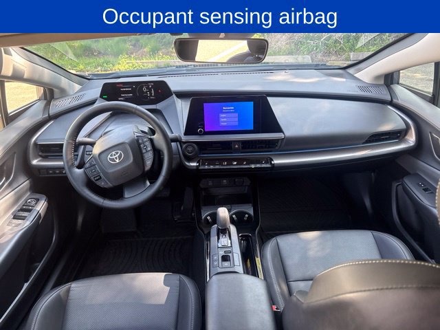 Used 2024 Toyota Prius XLE AWD/4WD image 12