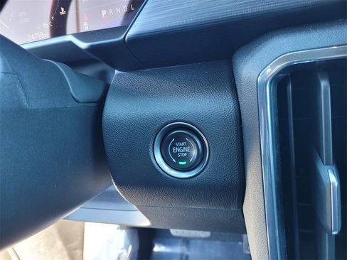 Certified 2025 GMC Acadia Elevation image 29