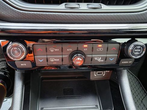 New 2026 Jeep Compass Latitude w/ Quick Order Package 29K image 17