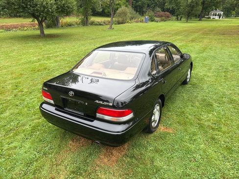 Used 1995 Toyota Avalon XLS FWD image 25