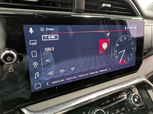 Used 2023 GMC Sierra 1500 Denali w/ Technology Package image 12