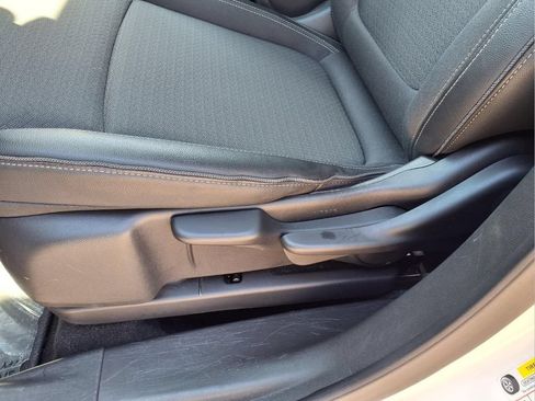 Used 2025 Buick Encore GX Preferred FWD image 22