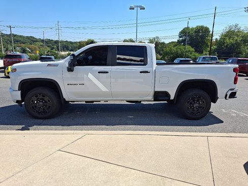 Used 2023 Chevrolet Silverado 2500 LT w/ Z71 Sport Edition AWD/4WD image 4