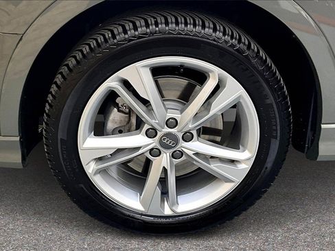 Used 2020 Audi Q3 2.0T Premium Plus w/ Premium Plus Package image 28