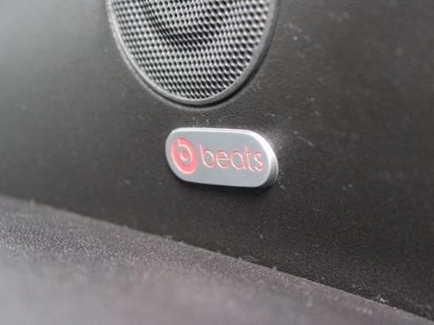 Used 2015 FIAT 500 Abarth w/ Beats Audio Package image 18