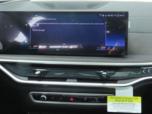 Used 2026 BMW X5 sDrive40i image 15