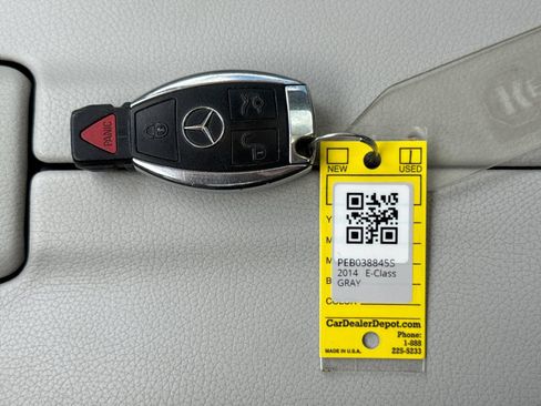 Used 2014 Mercedes-Benz E 350 4MATIC Sedan image 36