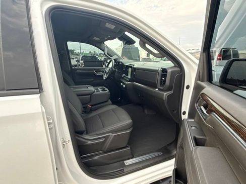 Used 2023 GMC Sierra 1500 Elevation AWD/4WD image 21