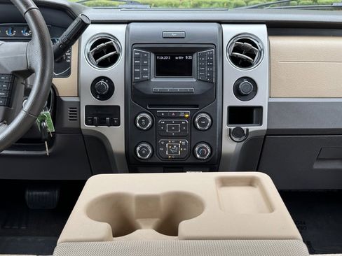 Used 2013 Ford F150 XLT w/ Luxury Equipment Group image 12