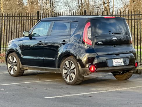 Used 2016 Kia Soul ! w/ Premium Package image 6