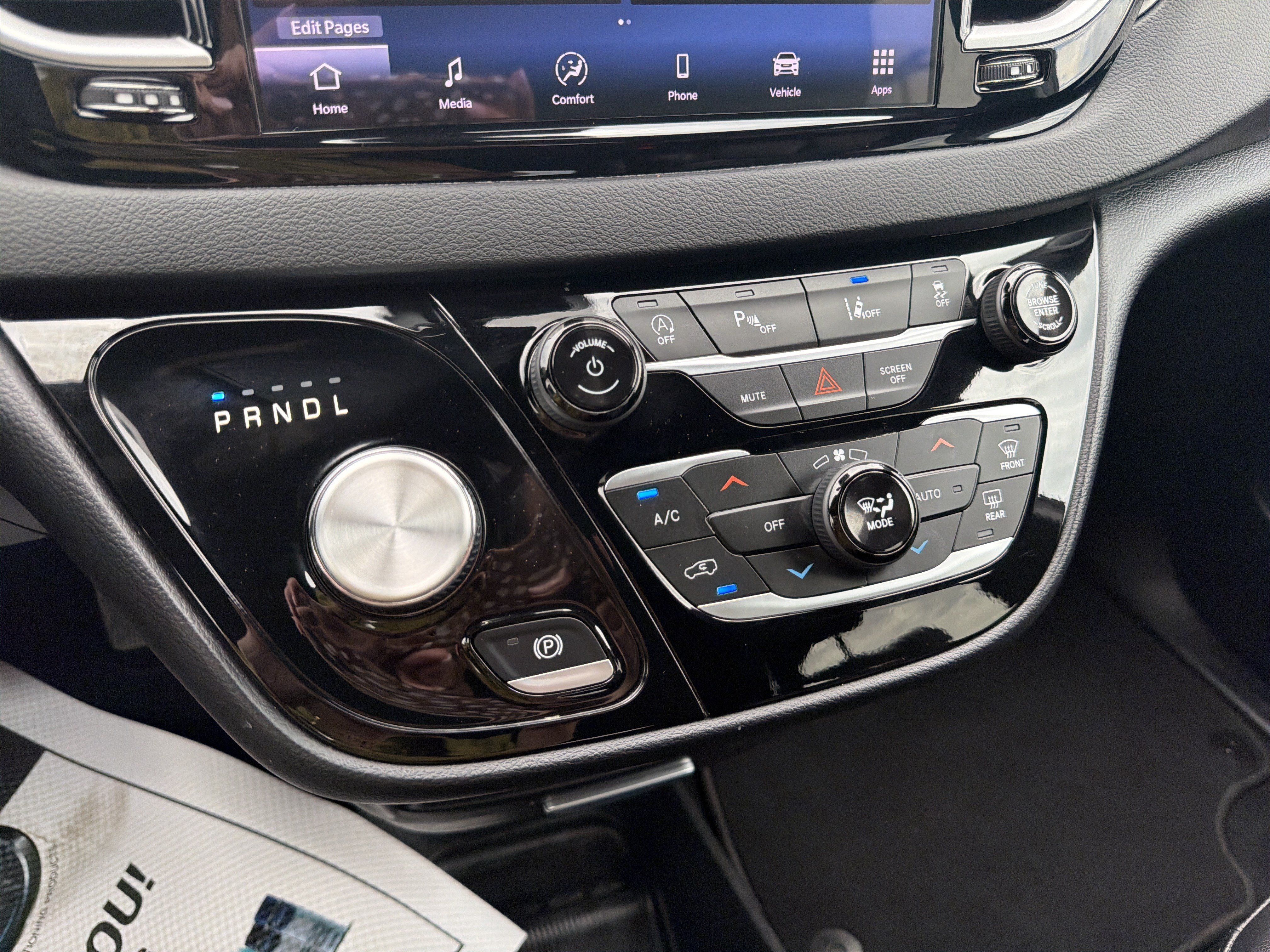 Used 2025 Chrysler Pacifica Select FWD image 19