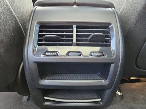 Used 2022 BMW X5 sDrive40i w/ Parking Assistance Package RWD image 18