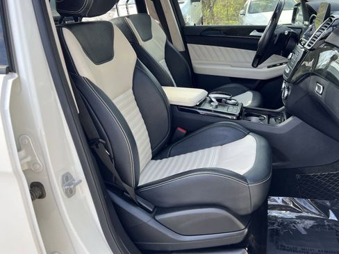 Used 2018 Mercedes-Benz GLE 43 AMG 4MATIC image 26