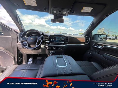 Used 2022 Chevrolet Silverado 1500 High Country w/ Z71 Off-Road Package AWD/4WD image 33