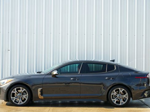 Used 2020 Kia Stinger GT-Line image 43