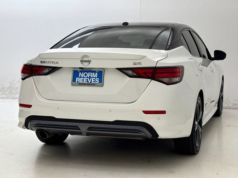 Used 2023 Nissan Sentra SR w/ SR Premium Package FWD image 9