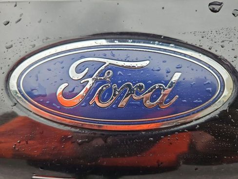 Used 2023 Ford Escape Platinum AWD/4WD image 25