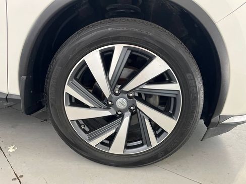 Used 2015 Nissan Murano Platinum w/ Platinum Technology Package AWD/4WD image 18
