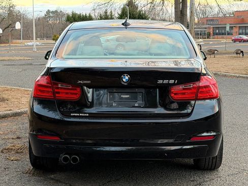Used 2013 BMW 328i xDrive Sedan image 24